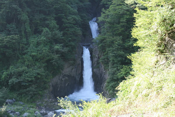赤水の滝の主写真 IMG_7511.JPG