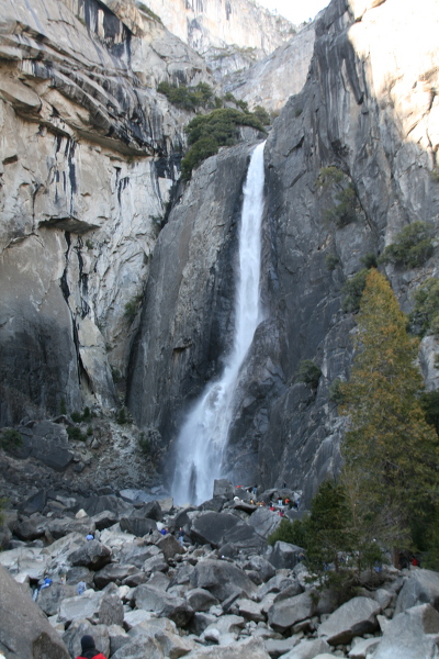 Yosemite Lower Fallの主写真 IMG_0161.JPG