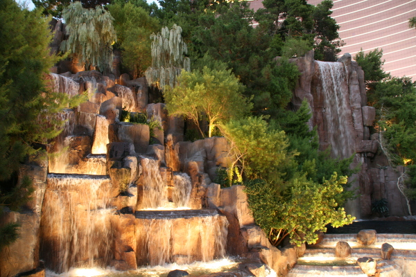 Wynn Waterfallの主写真 0073-001.jpg
